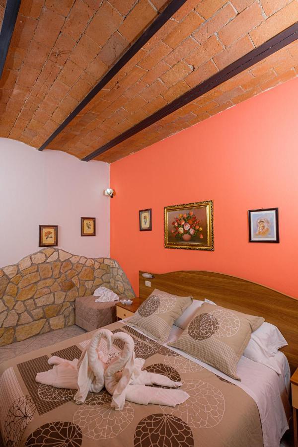 Agriturismo La Fata Гроссето Экстерьер фото